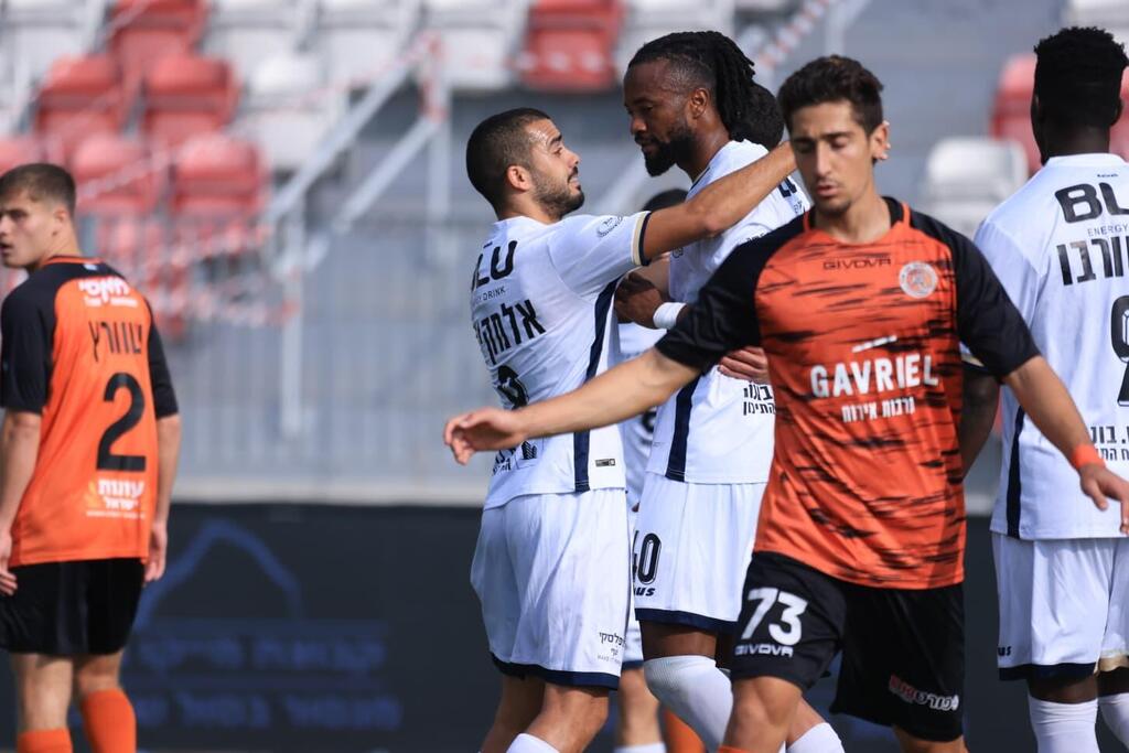 الرينة تهزم كفار شاليم 