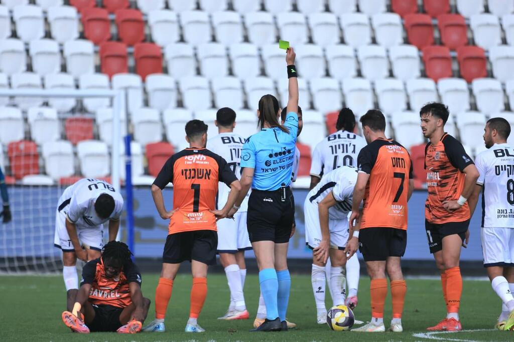 الرينة تهزم كفار شاليم 