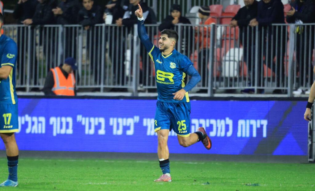 مكابي الرينة يقلب الطاولة على كريات شمونة  