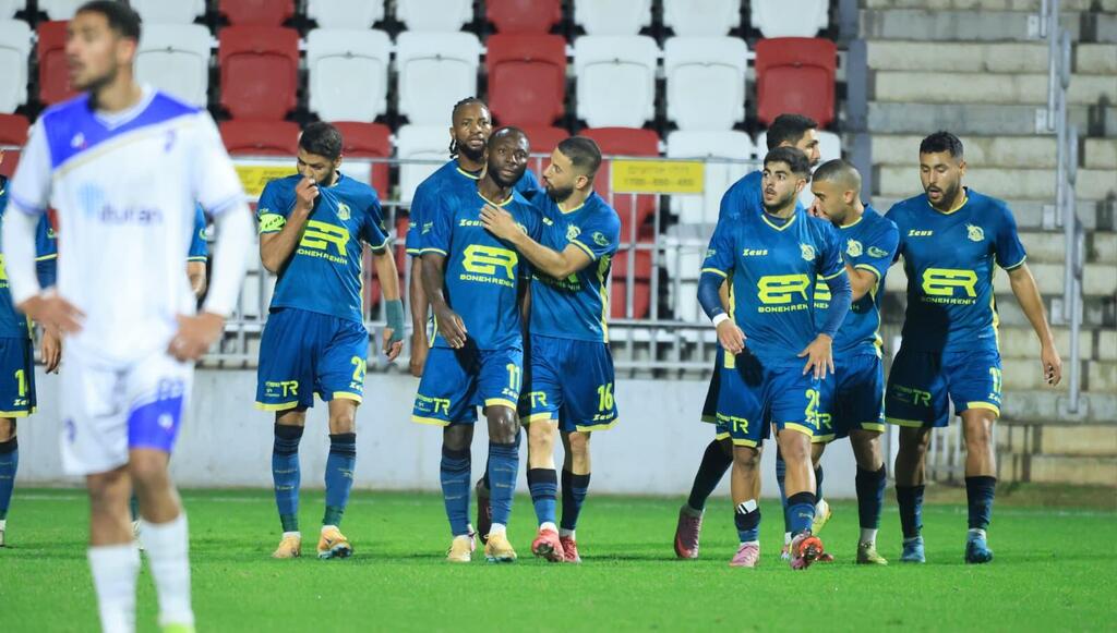 مكابي الرينة يفوز على كريات شمونة 3:1