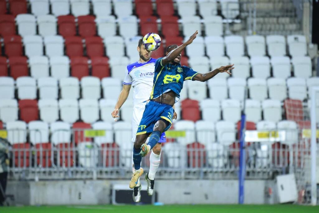 مكابي الرينة يفوز على كريات شمونة 3:1