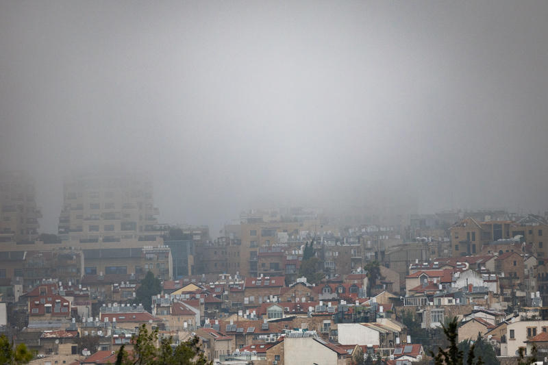 أجواء باردة وماطرة في البلاد