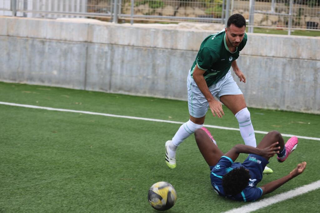 ديربي مشتعل يُحسم في اللحظات الأخيرة بتعادل مثير 1-1 بين الكبابير وشباب حيفا