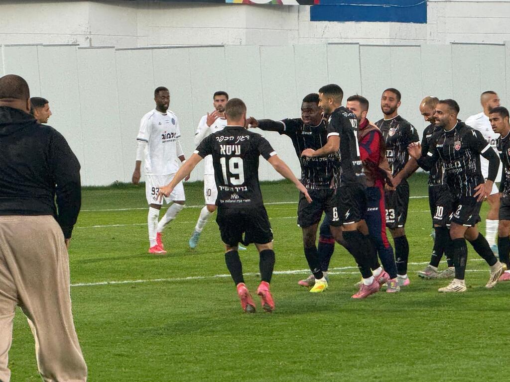 كفرقاسم - هبوعيل عكا