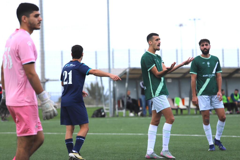 ديربي مشتعل يُحسم في اللحظات الأخيرة بتعادل مثير 1-1 بين الكبابير وشباب حيفا