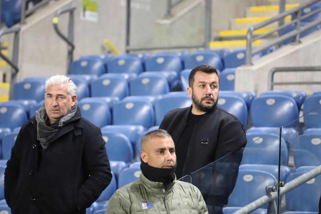 صور من مباراة هبوعيل بيتح تكفا ومكابي الرينة