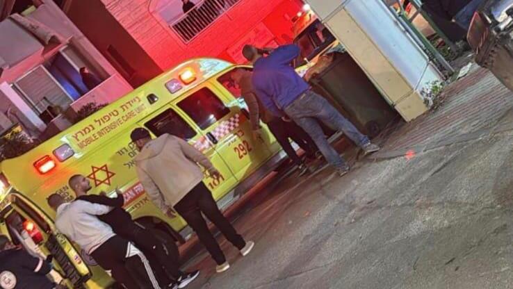 إصابة 4 أشخاص جراء جريمة إطلاق نار في مدينة طمرة