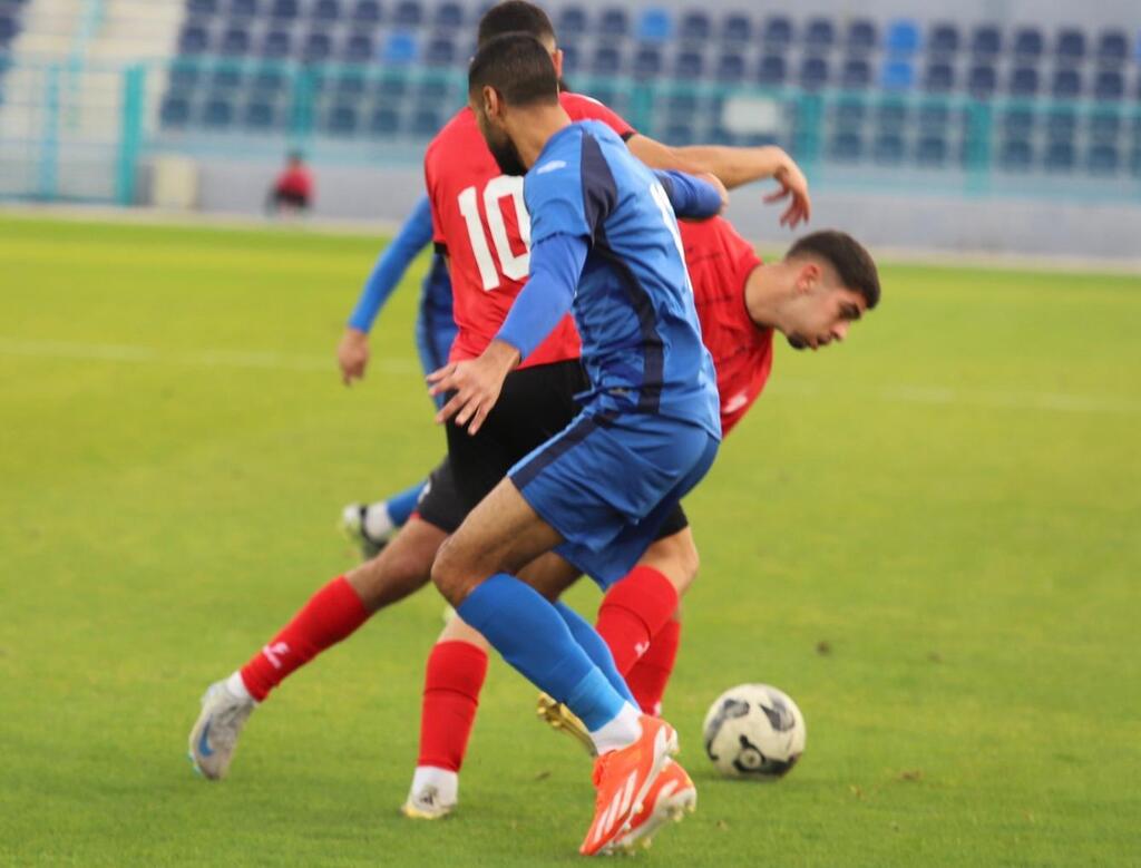 نافيه شأنان يقلب موازين الدرجة الأولى شمالًا بثنائية في أم الفحم (راديو الناس) نافيه شأنان يقلب موازين الدرجة الأولى شمالًا بثنائية في أم الفحم