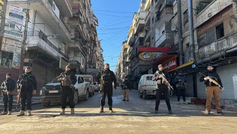 بعد معارك عنيفة: سوريا تستعيد السيطرة الكاملة على مدينة حلب وتُعيد الانتشار الأمني