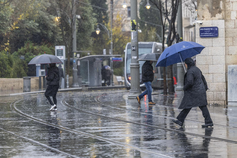 نحو 100 ملم خلال 24 ساعة: القدس تتصدّر كميات الأمطار 