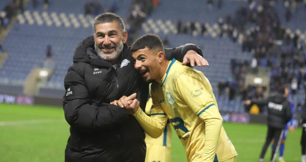 مكابي الرينة يتأهل لربع نهائي كأس الدولة