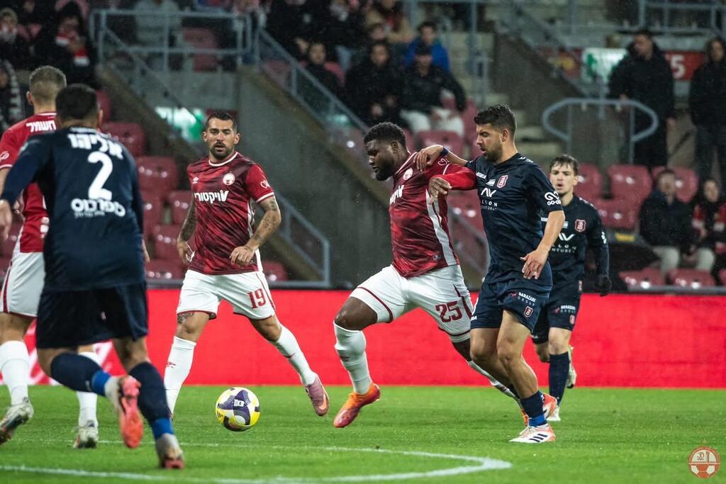 محمد كنعان يواصل التألّق ويقود بئر السبع إلى ربع نهائي كأس الدولة