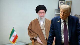 غليان في إيران والشرق الأوسط يترقب