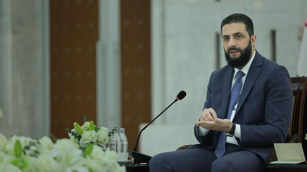 الرئيس السوري أحمد الشرع