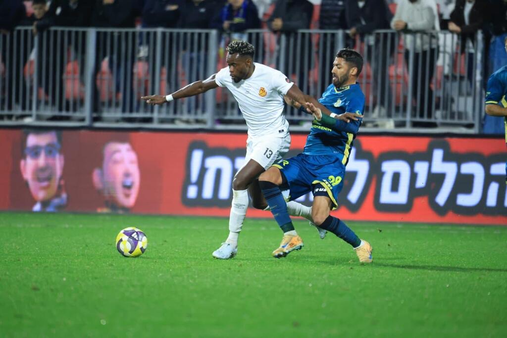 مكابي الرينة يتعادل سلبيًا أمام أشدود