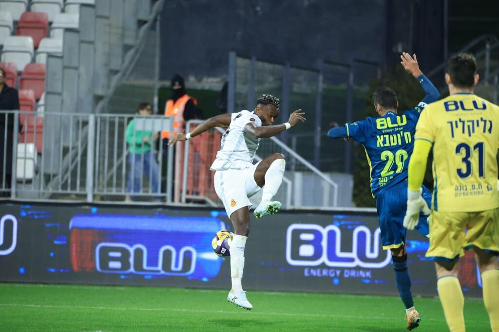 مكابي الرينة يتعادل سلبيًا أمام أشدود