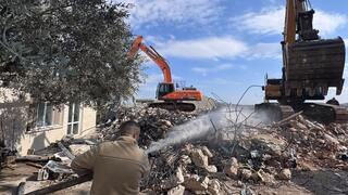 هدم في البعنة