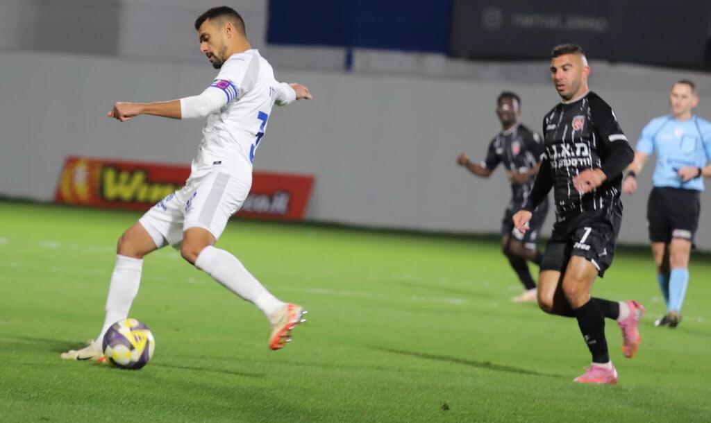 مباراة النادي الرياضي كفرقاسم أمام مكابي بيتح تكفا