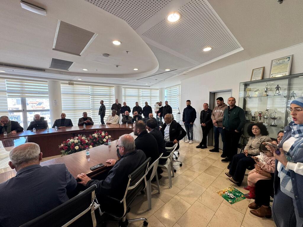 اجتماع في بلدية سخنين