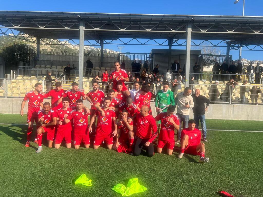 الدرجة الأولى: الطيرة تضرب نجيدات بسداسية