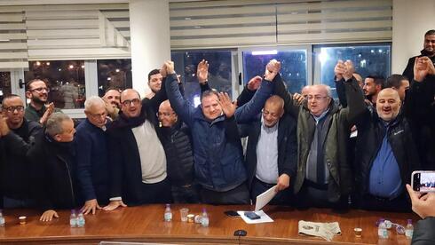 مشهد تاريخي في سخنين: إعادة تشكيل القائمة المشتركة