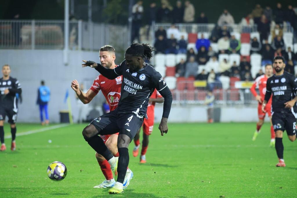 هدف في الوقت القاتل يُسقِط أبناء سخنين: عيروني طبريا يخطف التعادل في الدقيقة 92 ضمن منافسات العليا