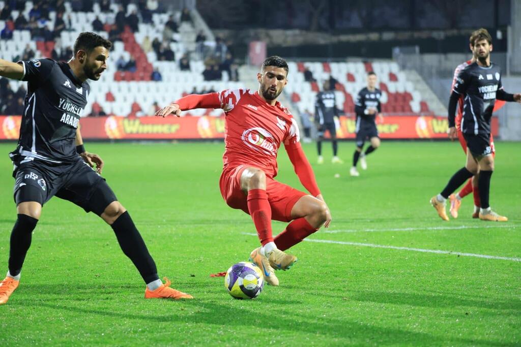 هدف في الوقت القاتل يُسقِط أبناء سخنين: عيروني طبريا يخطف التعادل في الدقيقة 92 ضمن منافسات العليا