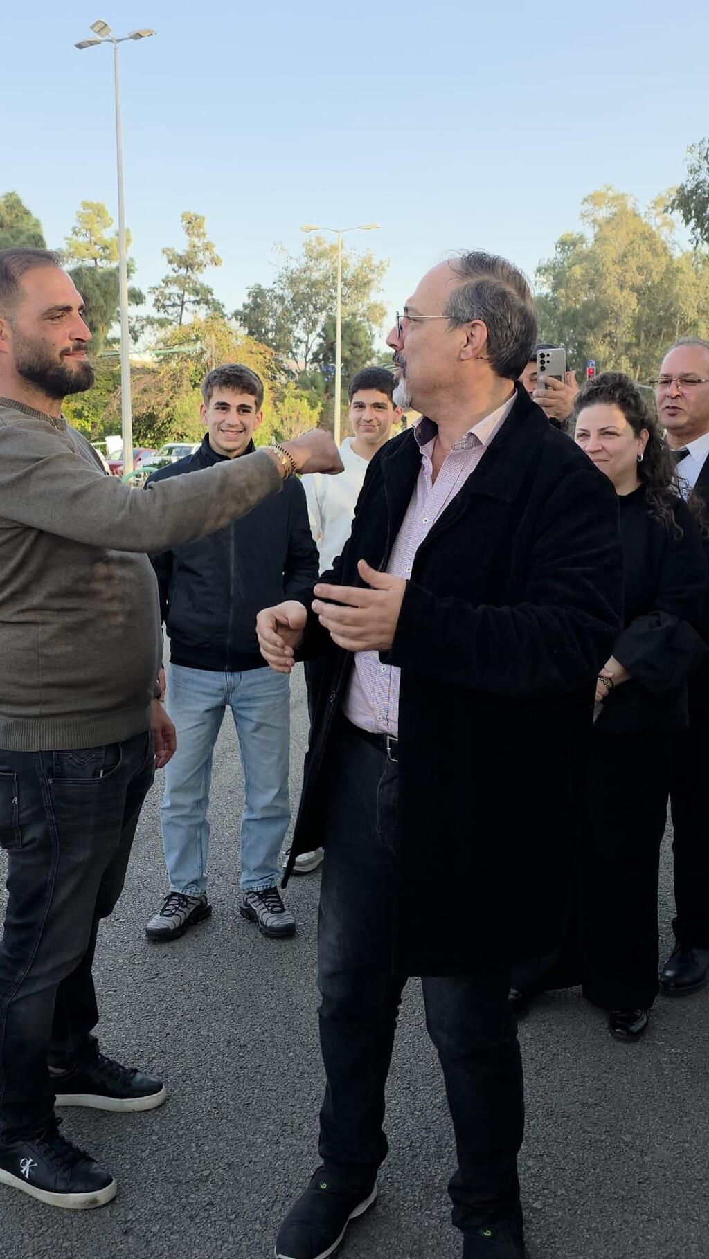 اطلاق سراح شادي شويري - صور خاصة لراديو الناس