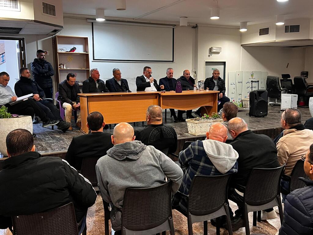  اجتماع شعبي في كفر مندا ضد تفشي الجريمة