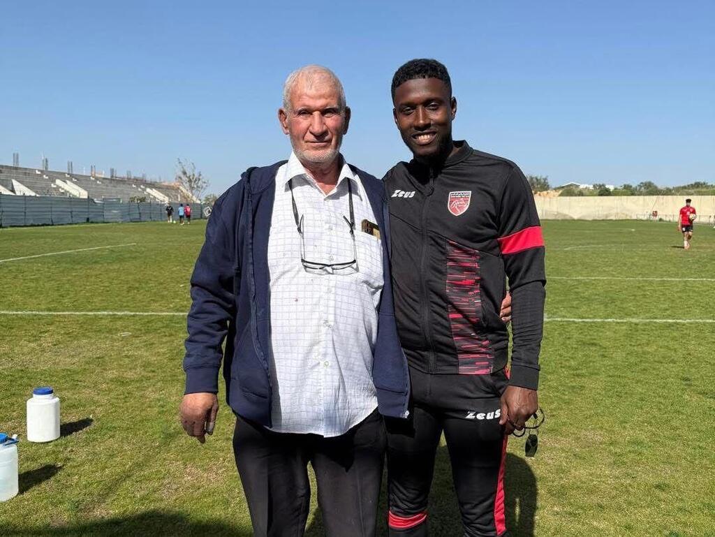 النجم والقائد السابق عبد سعادة صرصور