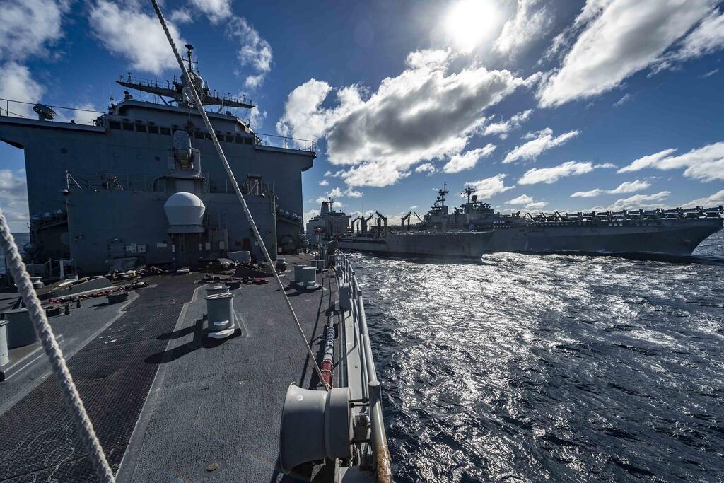 حاملة الطائرات الأمريكية