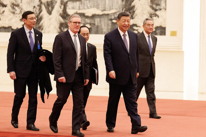 رئيس الوزراء البريطاني كير ستارمر في الصين (N10) رئيس الوزراء البريطاني كير ستارمر في الصين