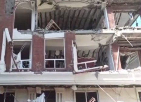 انفجار غامض في مبنى سكني بمدينة بندر عباس الإيرانية 