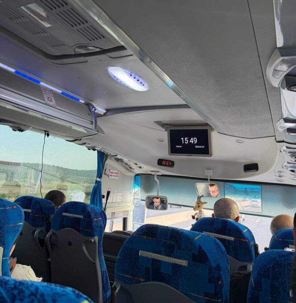 عشرات الحافلات من البلدات العربية باتجاه مدينة تل أبيب