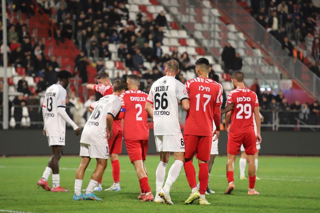 تعادل أبيض مخيّب للآمال لاتحاد أبناء سخنين أمام هبوعيل القدس (راديو الناس) تعادل أبيض مخيّب للآمال لاتحاد أبناء سخنين أمام هبوعيل القدس