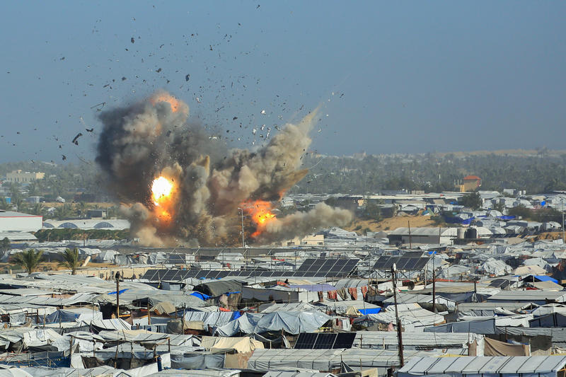 غزة تحت القصف من جديد