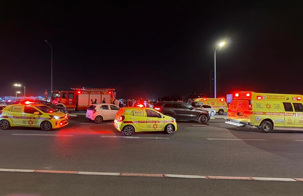 مصرع شابين بحادث طرق مروع