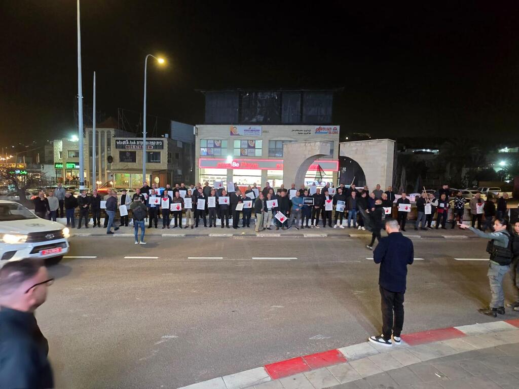 سخنين تواصل الضغط الشعبي: لقاءات ووقفات ضد تفشّي الجريمة