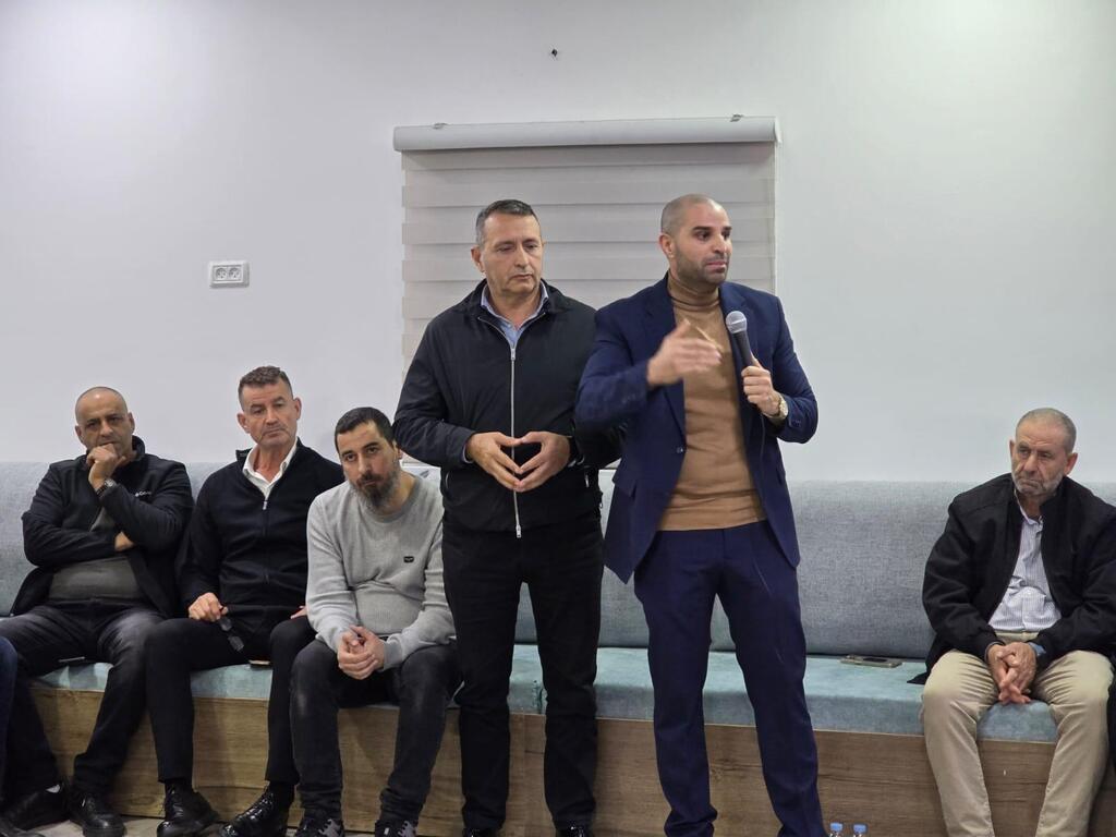 سخنين تواصل الضغط الشعبي: لقاءات ووقفات ضد تفشّي الجريمة