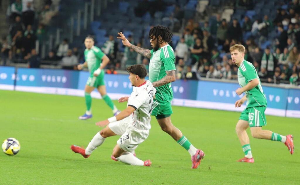 النادي الرياضي كفر قاسم يودّع كأس الدولة بعد الخسارة أمام مكابي حيفا (راديو الناس) النادي الرياضي كفر قاسم يودّع كأس الدولة بعد الخسارة أمام مكابي حيفا