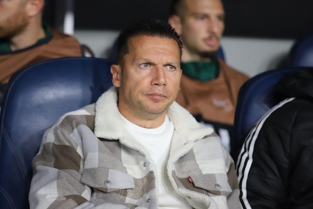 النادي الرياضي كفر قاسم يودّع كأس الدولة بعد الخسارة أمام مكابي حيفا (راديو الناس) النادي الرياضي كفر قاسم يودّع كأس الدولة بعد الخسارة أمام مكابي حيفا