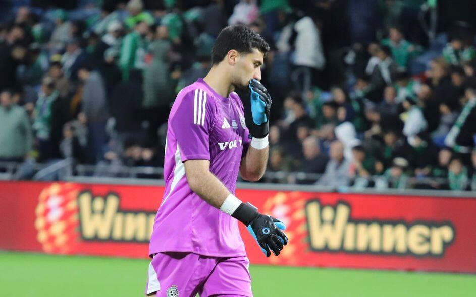 النادي الرياضي كفر قاسم يودّع كأس الدولة بعد الخسارة أمام مكابي حيفا (راديو الناس) النادي الرياضي كفر قاسم يودّع كأس الدولة بعد الخسارة أمام مكابي حيفا