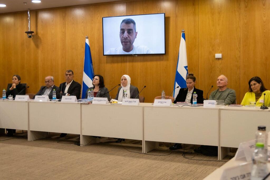 اللوبي من أجل مرضى ومتعافي السرطان الشباب (الموحدة) اللوبي من أجل مرضى ومتعافي السرطان الشباب