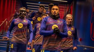 لاعبو نادي برشلونة 