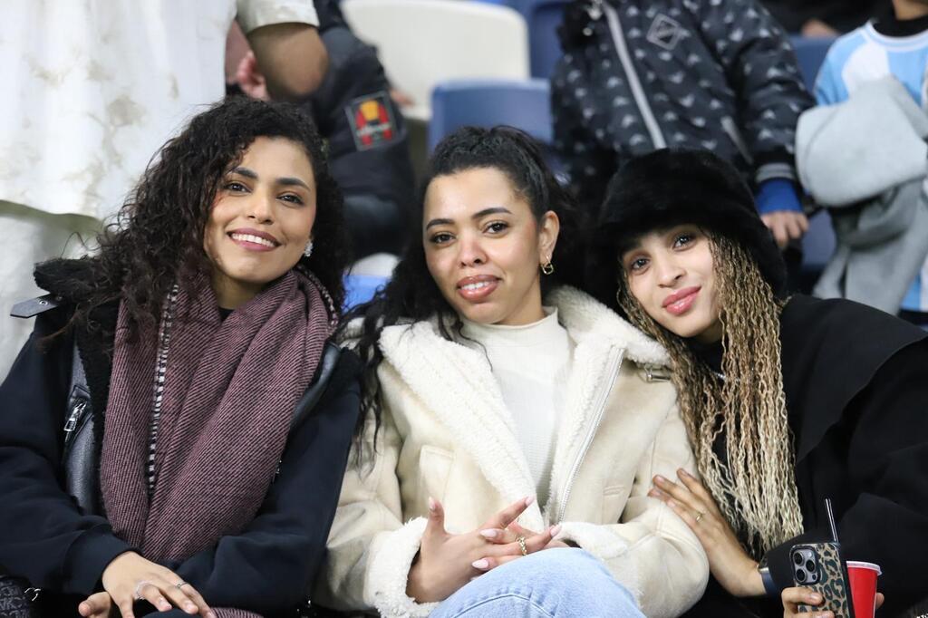 النادي الرياضي كفر قاسم يودّع كأس الدولة بعد الخسارة أمام مكابي حيفا (راديو الناس) النادي الرياضي كفر قاسم يودّع كأس الدولة بعد الخسارة أمام مكابي حيفا