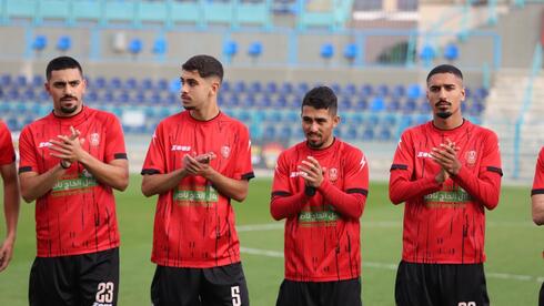 لاعبو هبوعيل أم الفحم