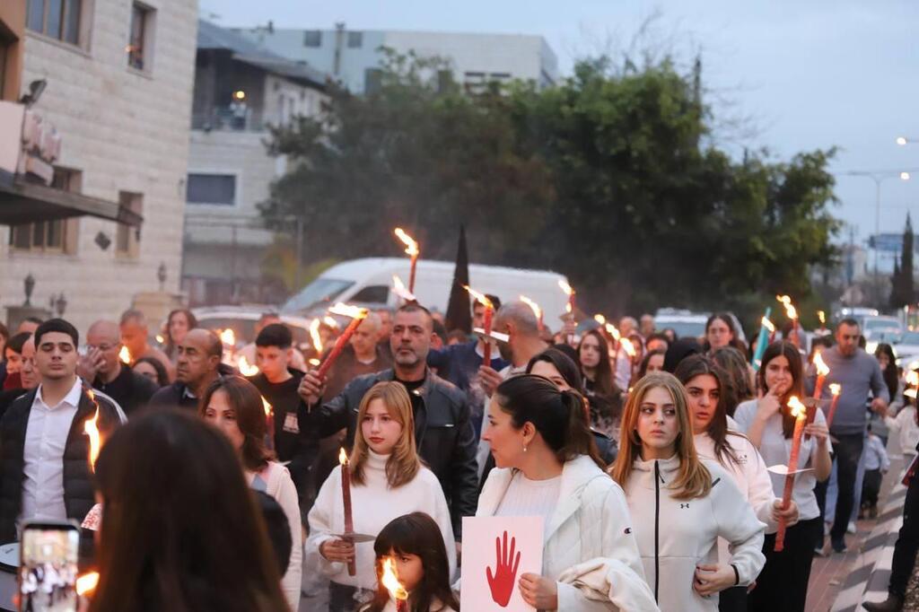 سخنين: مسيرة مشاعل حاشدة تجوب الشوارع رفضاً لجرائم العنف