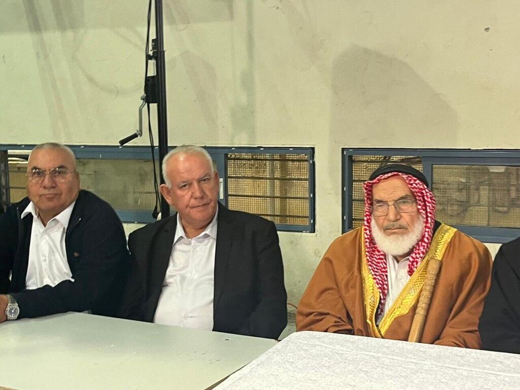 مراسم صلح تنهي خلافًا بين عائلتي كيال ورباح