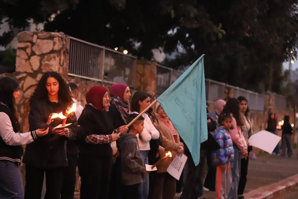 سخنين: مسيرة مشاعل حاشدة تجوب الشوارع رفضاً لجرائم العنف