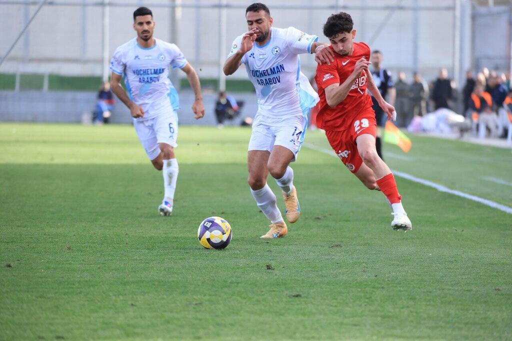 هبوعيل تل أبيب يشعل سباق القمة ويعبر بلدي طبريا بثنائية ثمينة (راديو الناس) هبوعيل تل أبيب يشعل سباق القمة ويعبر بلدي طبريا بثنائية ثمينة